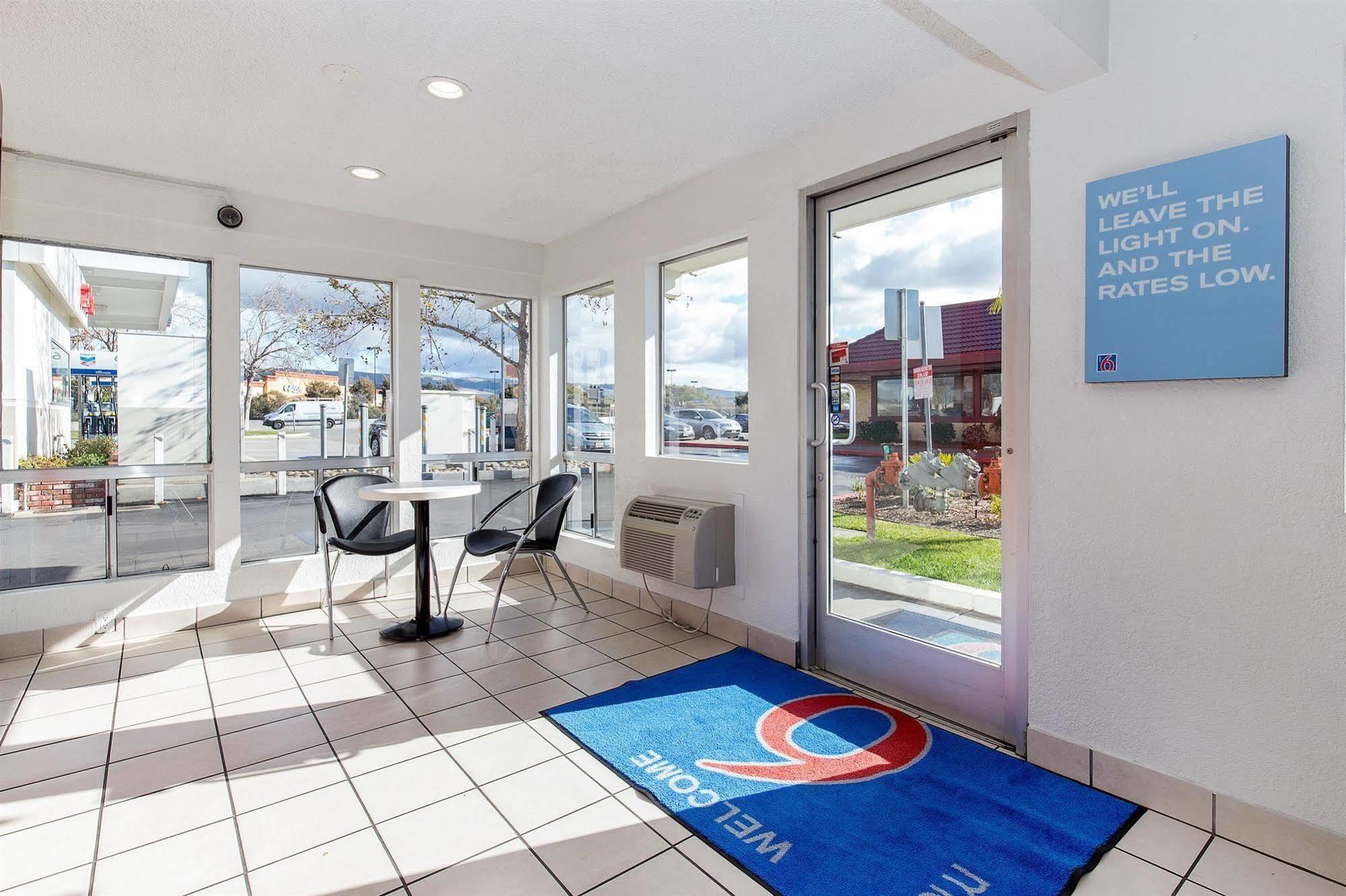 Motel 6 Hayward, Ca- Silicon Valley Gateway Exterior photo